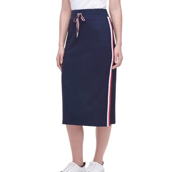Tommy Hilfiger Navy Athletic Skirt S/Ch - Picture 1 of 5